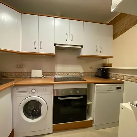 Golf & Sea 2bdr Apartment *